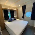 Botel Blue Village