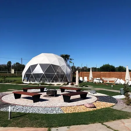 Hotel na wodzie Blue Village *