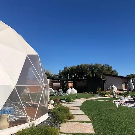 Blue Village Hotel na wodzie Savigliano