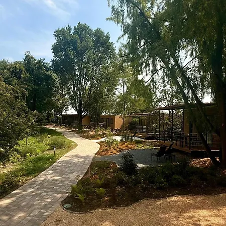 Πλωτό κατάλυμα Blue Village Savigliano
