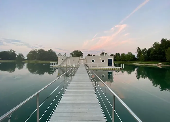 Botel Blue Village Savigliano