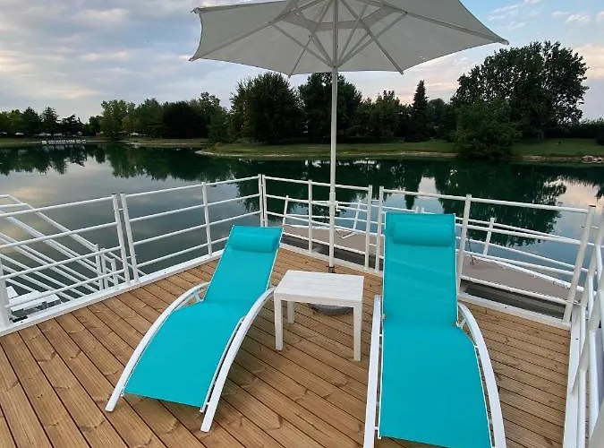 Blue Village * Savigliano